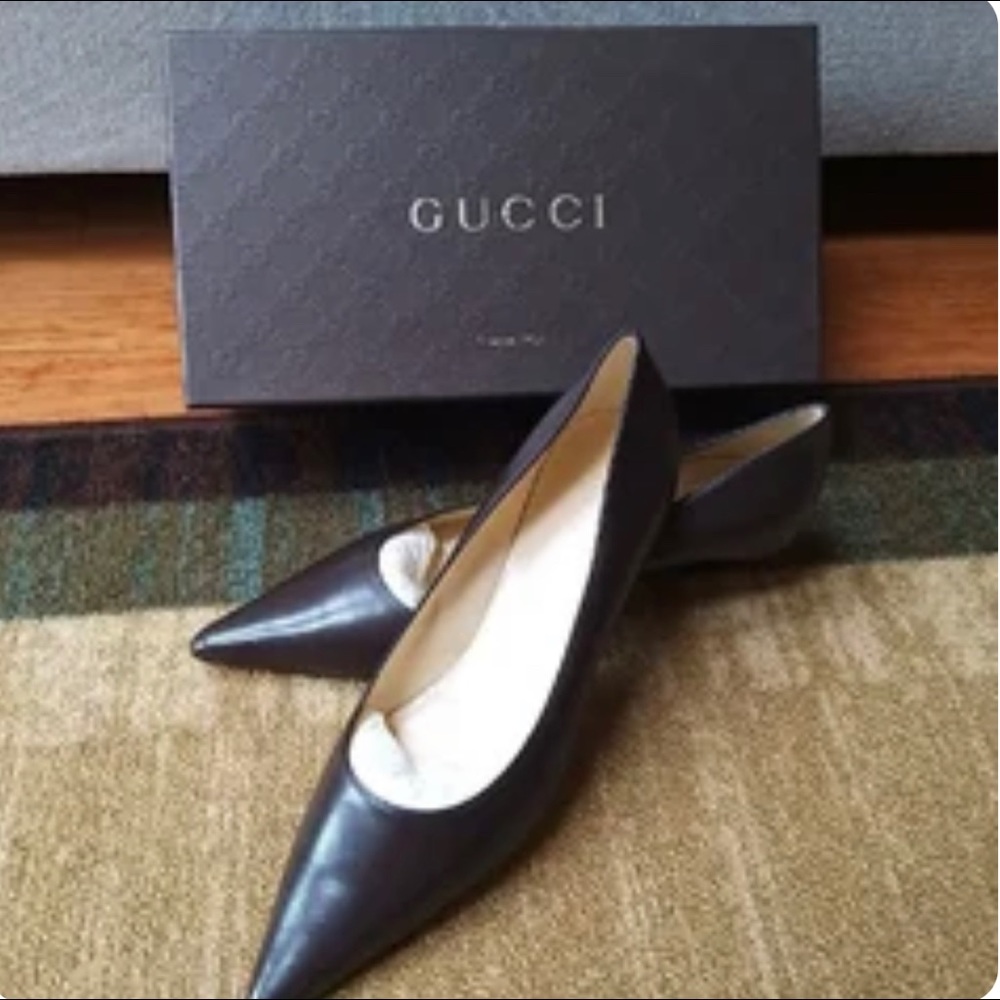 Gucci kitten heel pumps